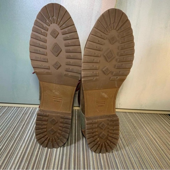 TOMS Women's Brown Sneakers with Pink Laces - Picture 6 of 8